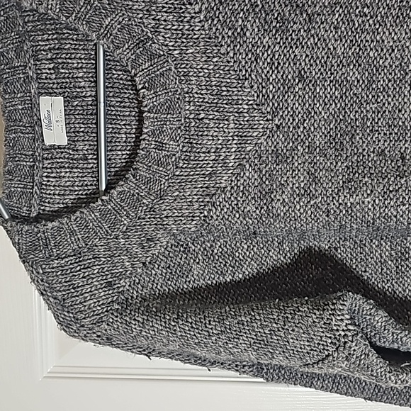 J. Crew Wallace Oversized Crop Gray Wool Blend Crewneck Knit Sweater Size S - Picture 3 of 7